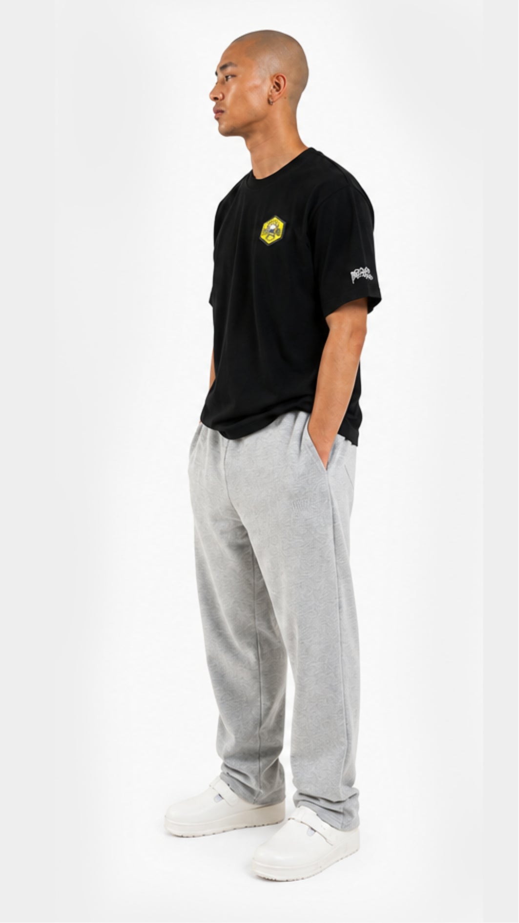 Lozzer T-Shirt Black-thumbmail-5