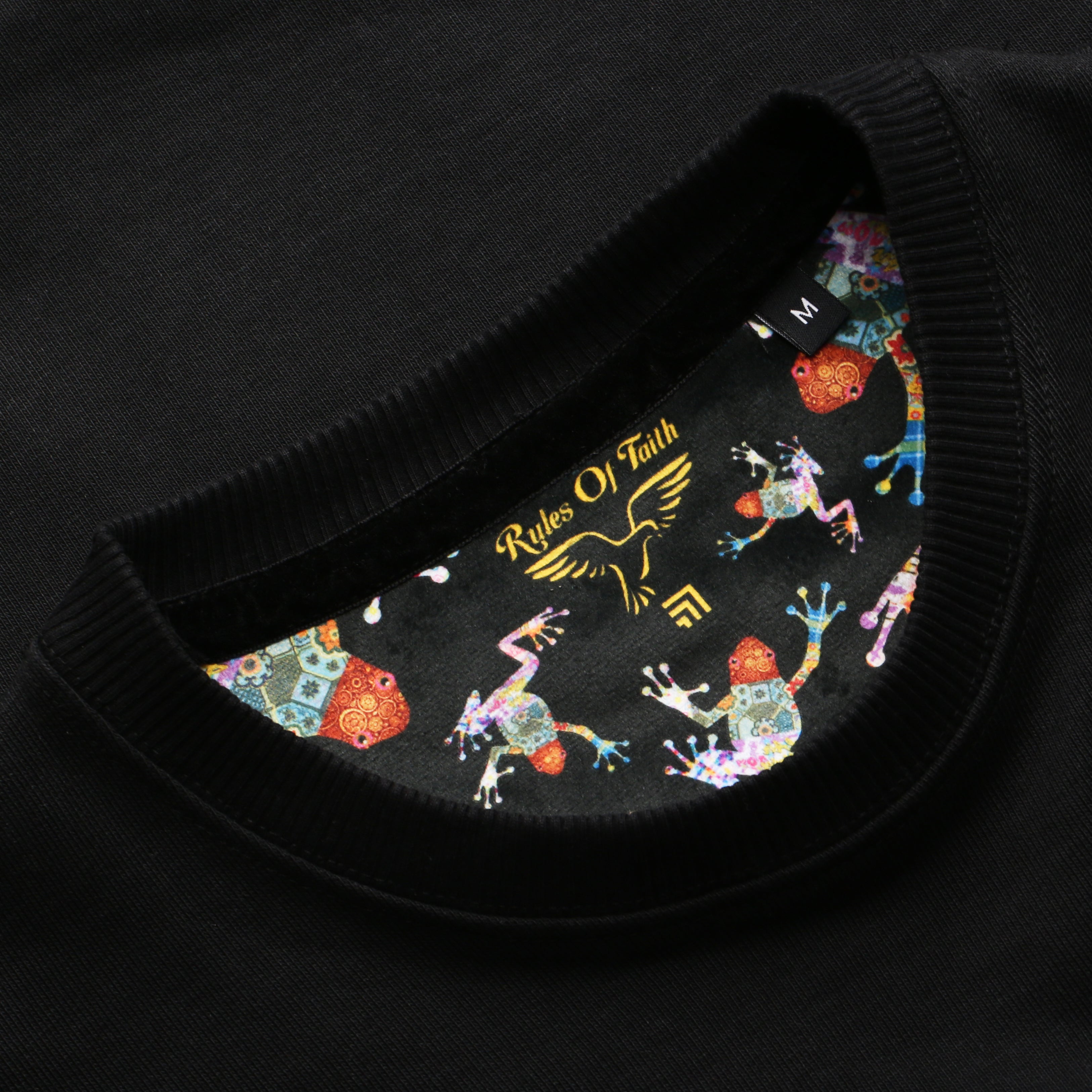 Anura Crew Black-3
