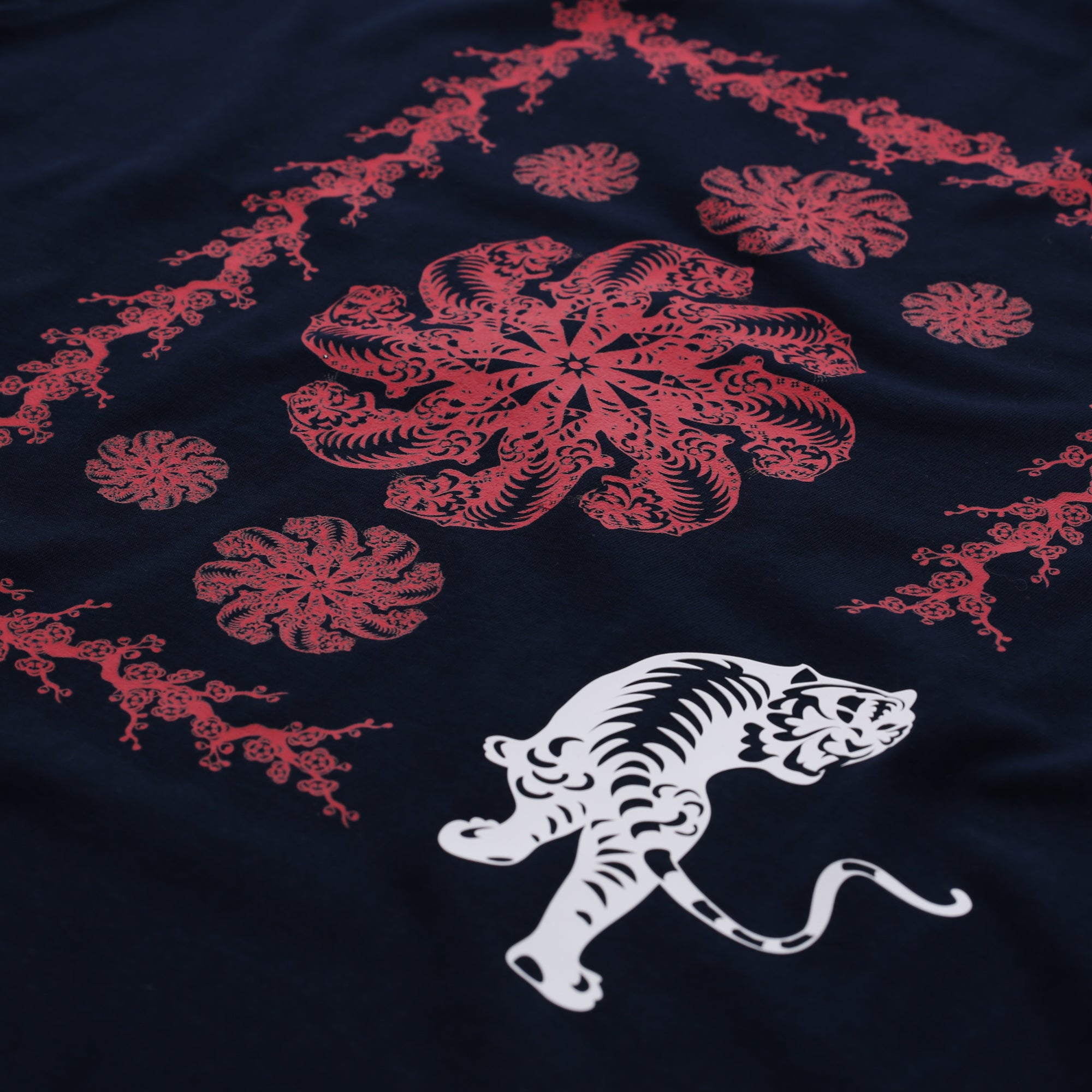 Sakura T-Shirt Navy-3
