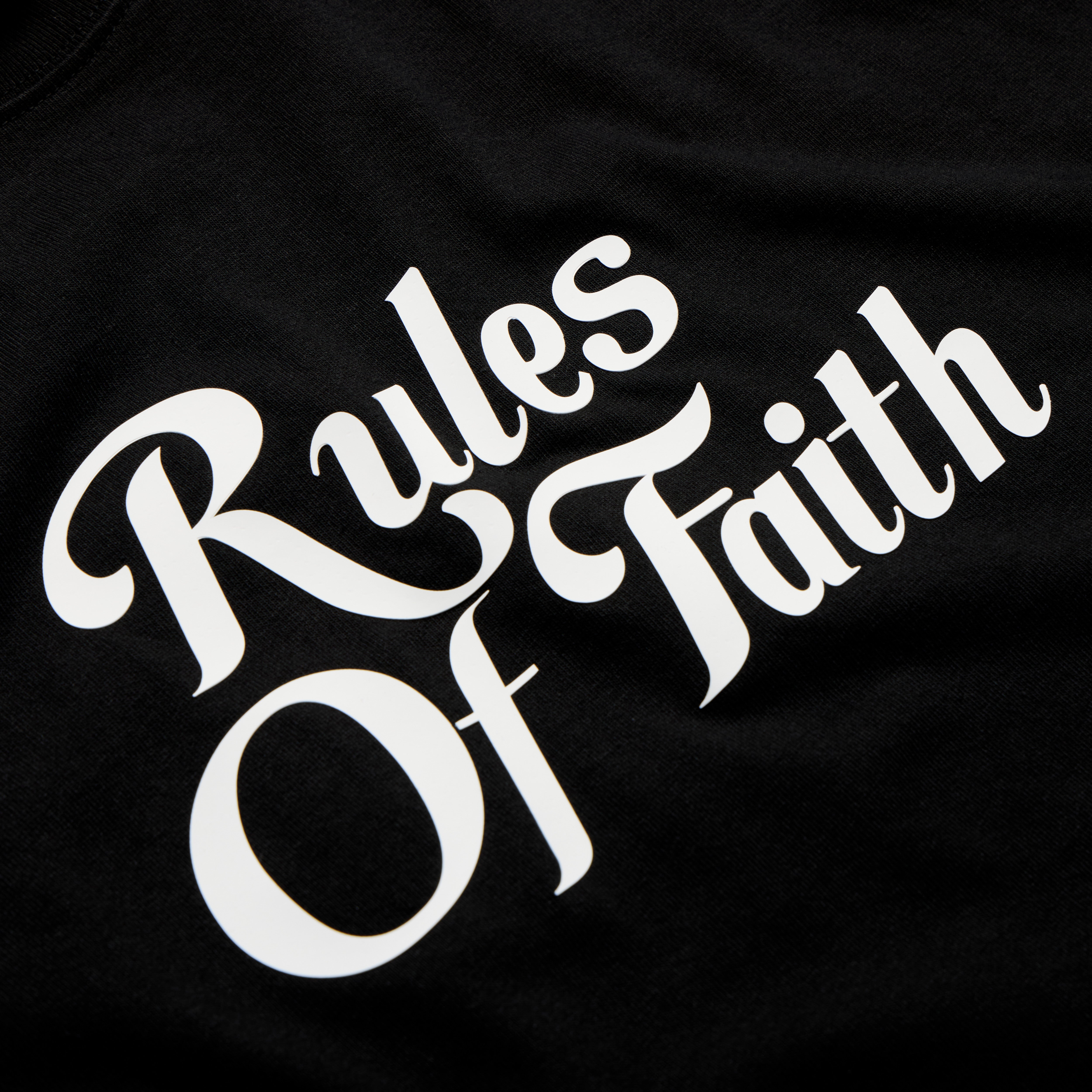 Paramount T-Shirt Black-2