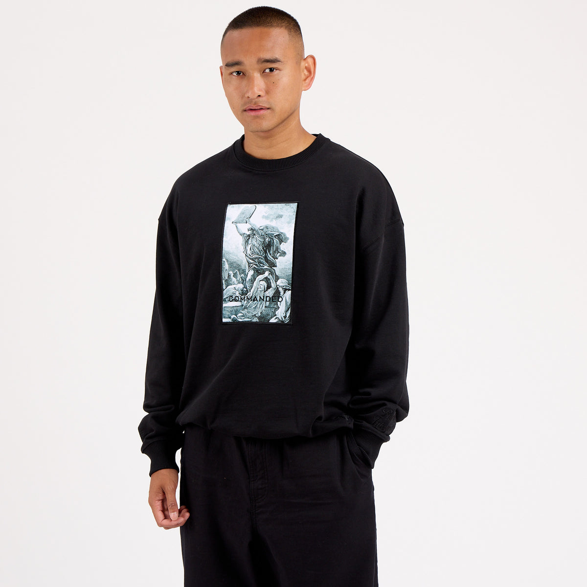Sanctitude Sweat Black