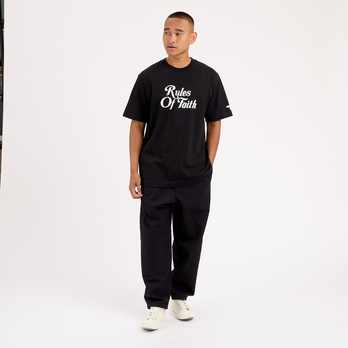 Paramount T-Shirt Black-thumbmail-3
