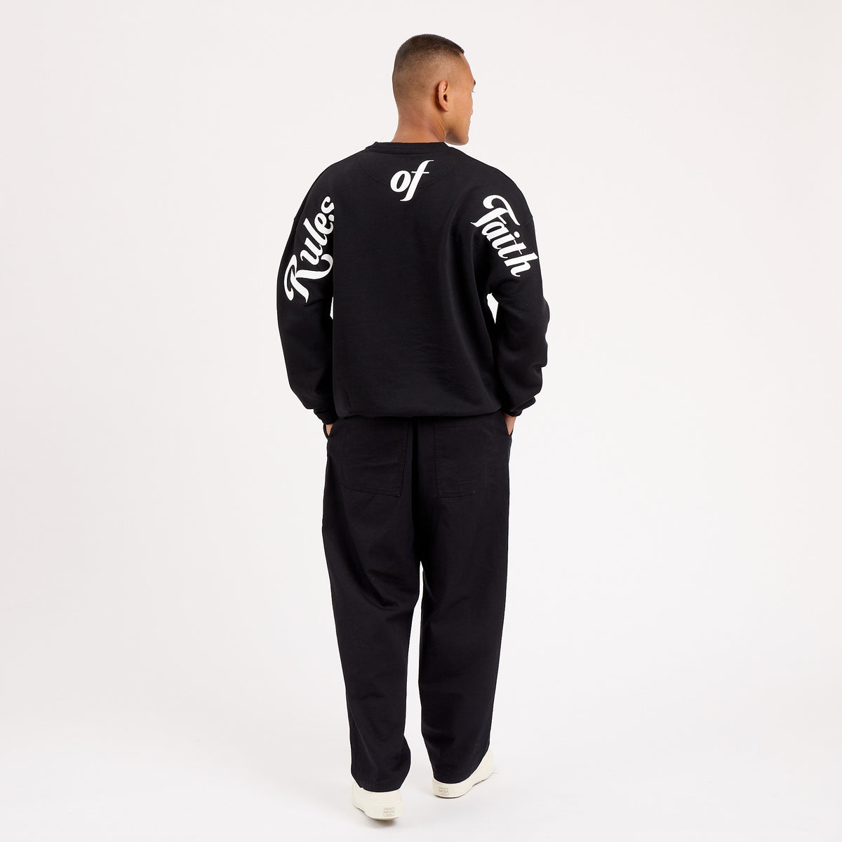Sirin Sweat Black