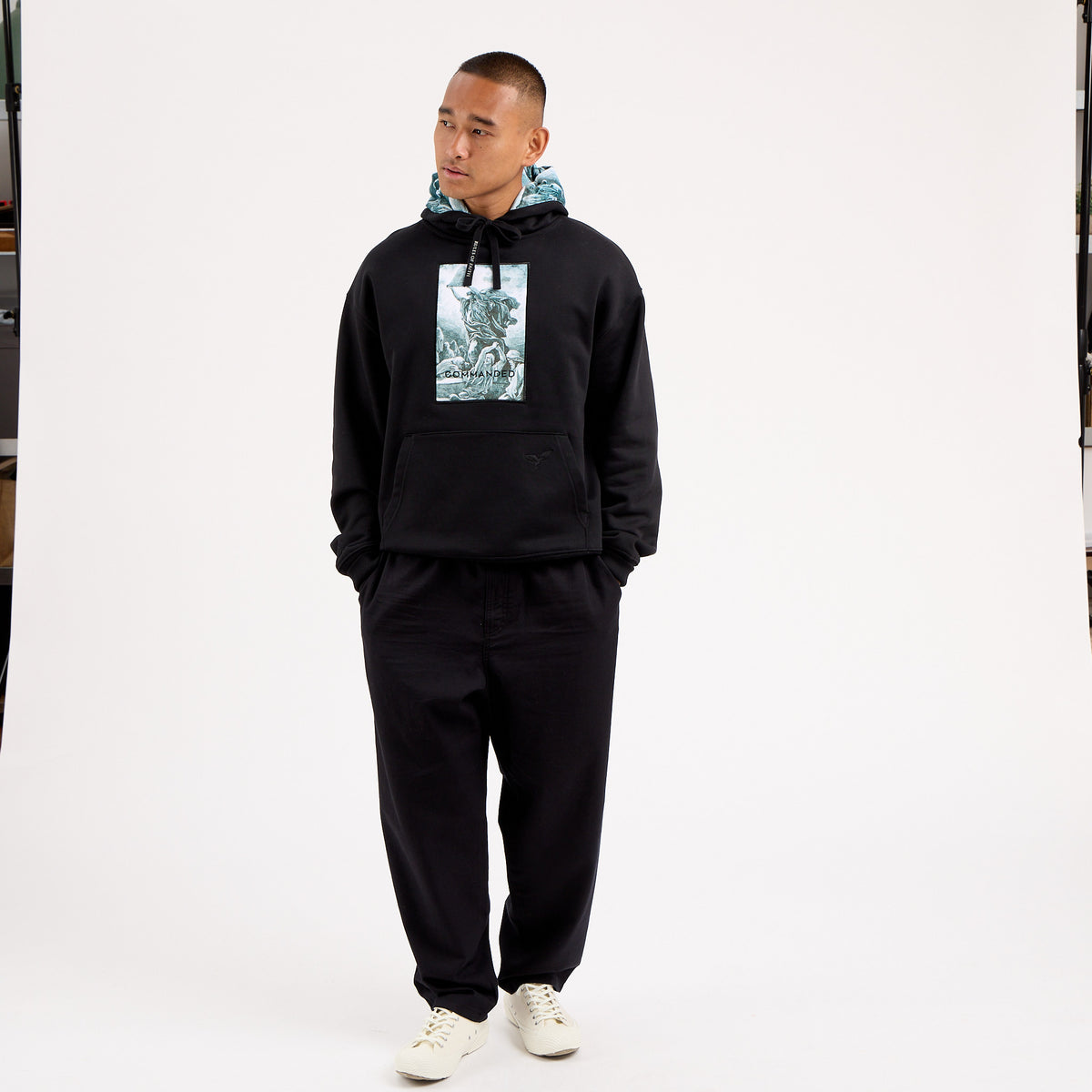 Sanctitude Hood Black-thumbmail-3