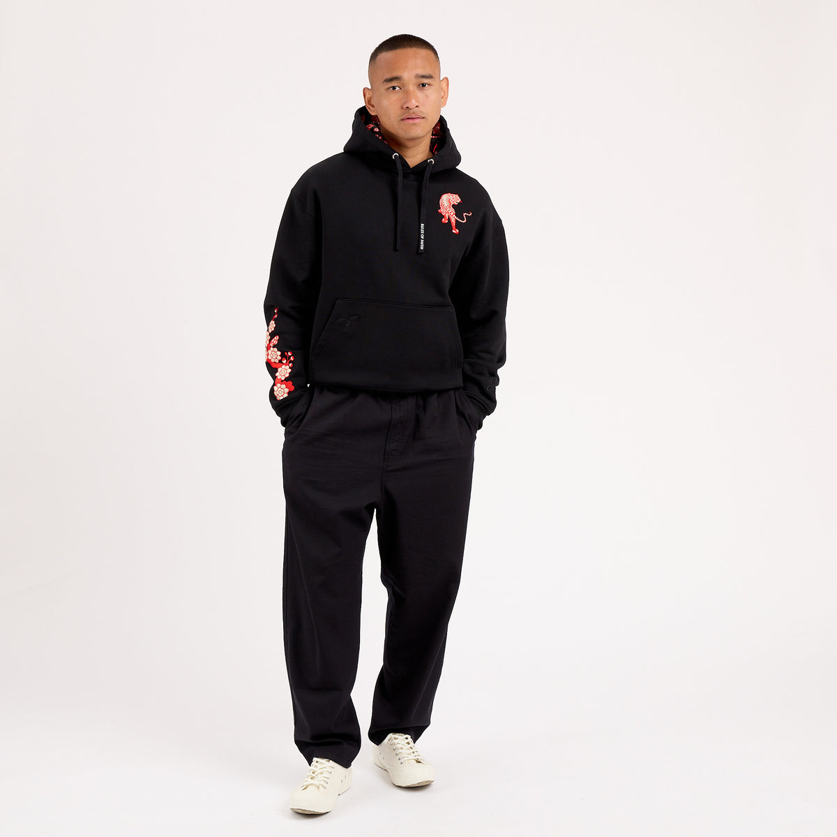 Siberian Hood Black-thumbmail-4