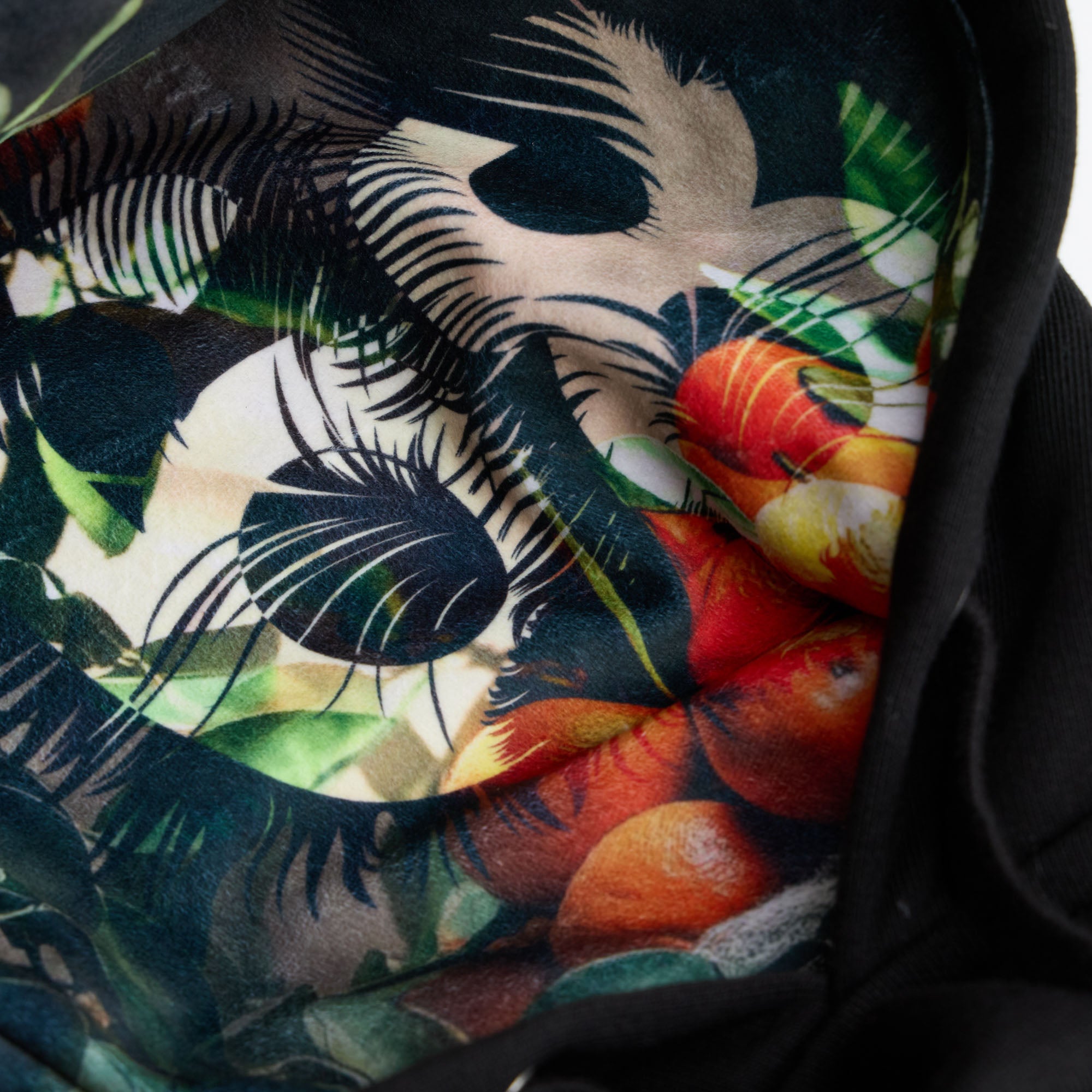 Fruitful Hood Black-4